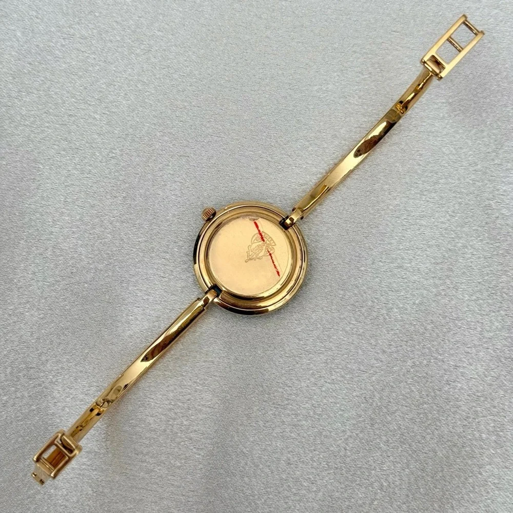 AUTHENTIC VINTAGE GUCCI BEZEL WATCH - 13 INTERCHANGEABLE BEZELS